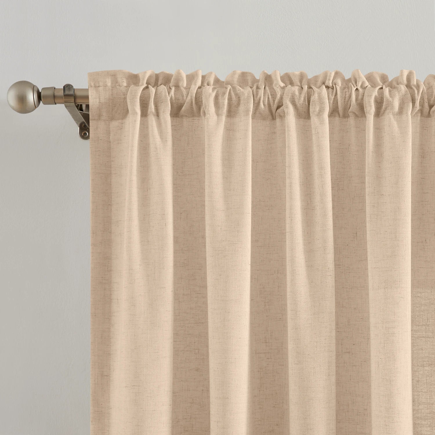 Amara 1038-3 floor-to-ceiling linen light-filtering curtains detail display