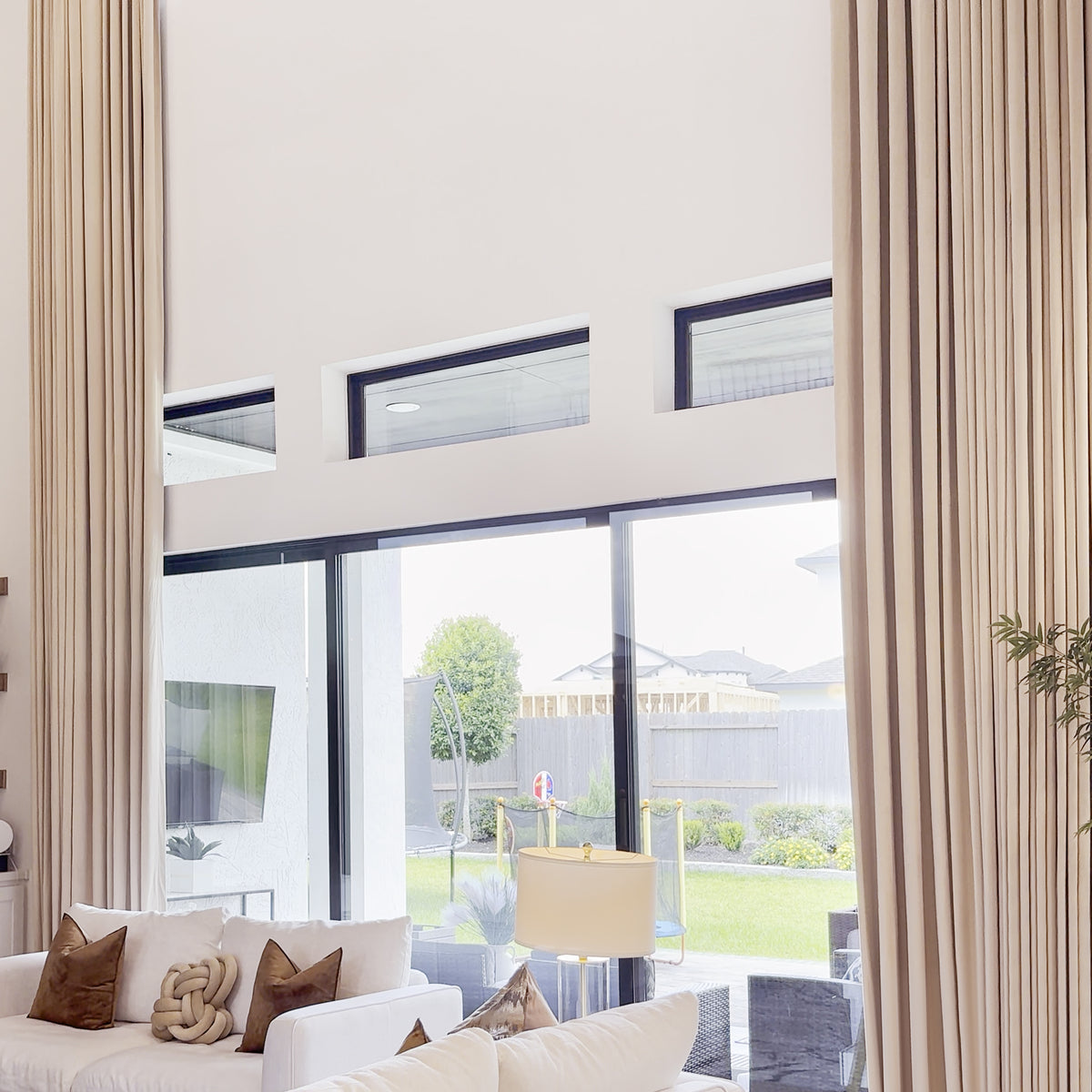 Calista Crystal Velvet Curtains - Luxurious Drapes for Dining Room