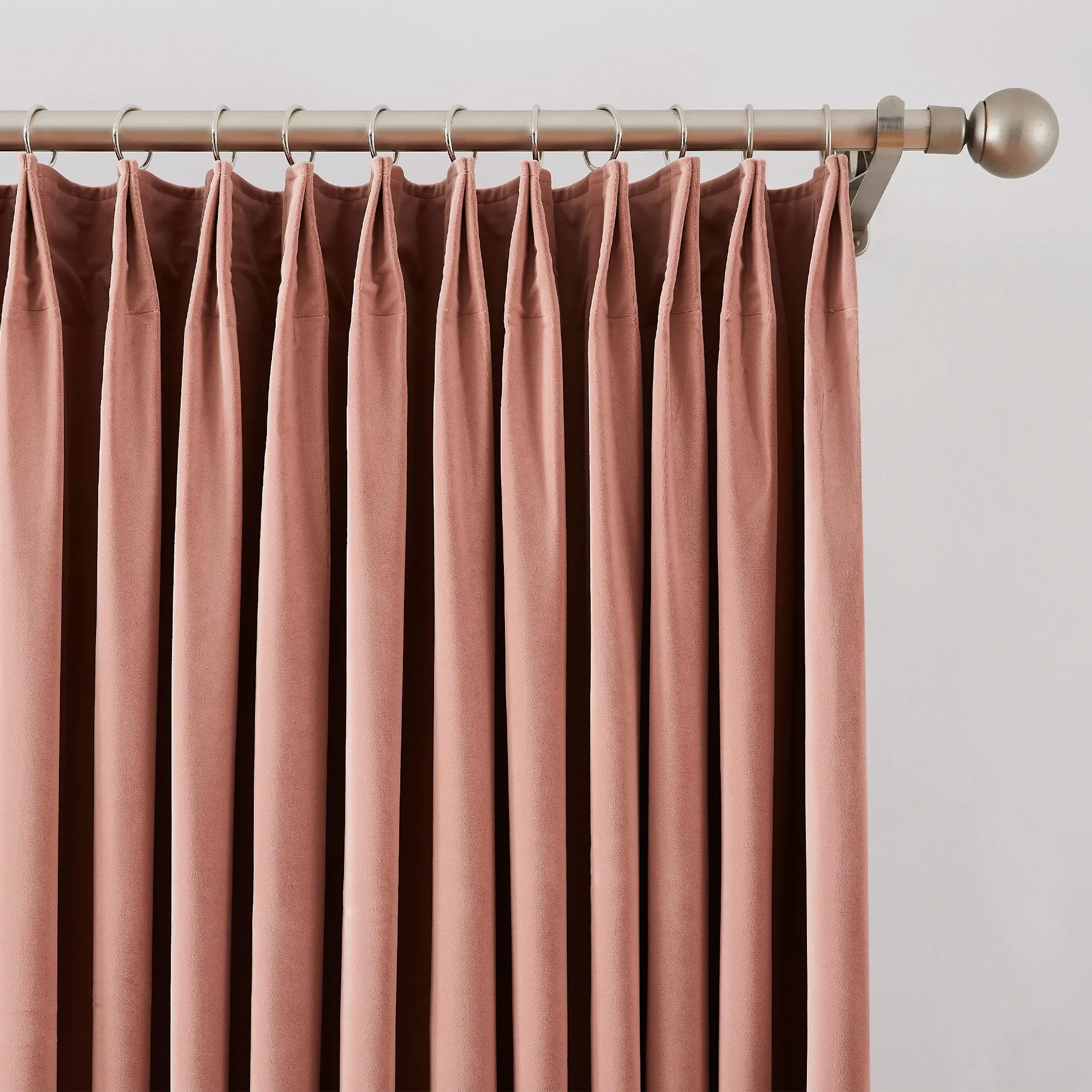 Calista Crystal Velvet Curtains - Luxurious Drapes detail display