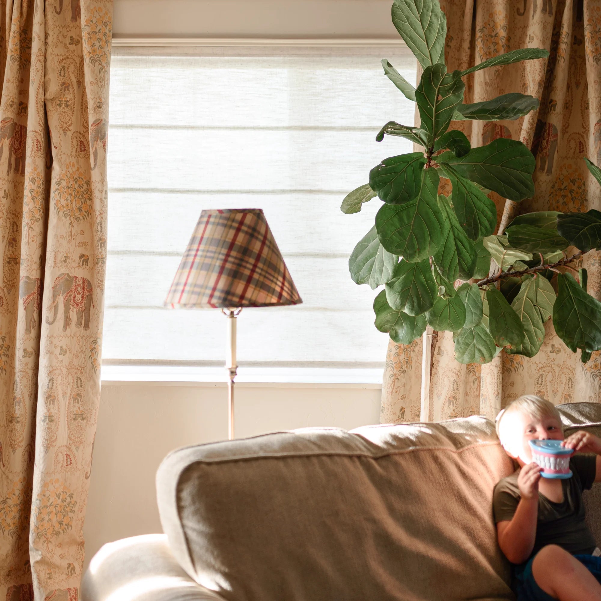 Celina Light Beige Linen Curtains for Roman Shades: Image 8823-2-5 shows delicate beige linen fabric, neat tailored folds, soft diffused light control, and elegant window decor in a modern living space