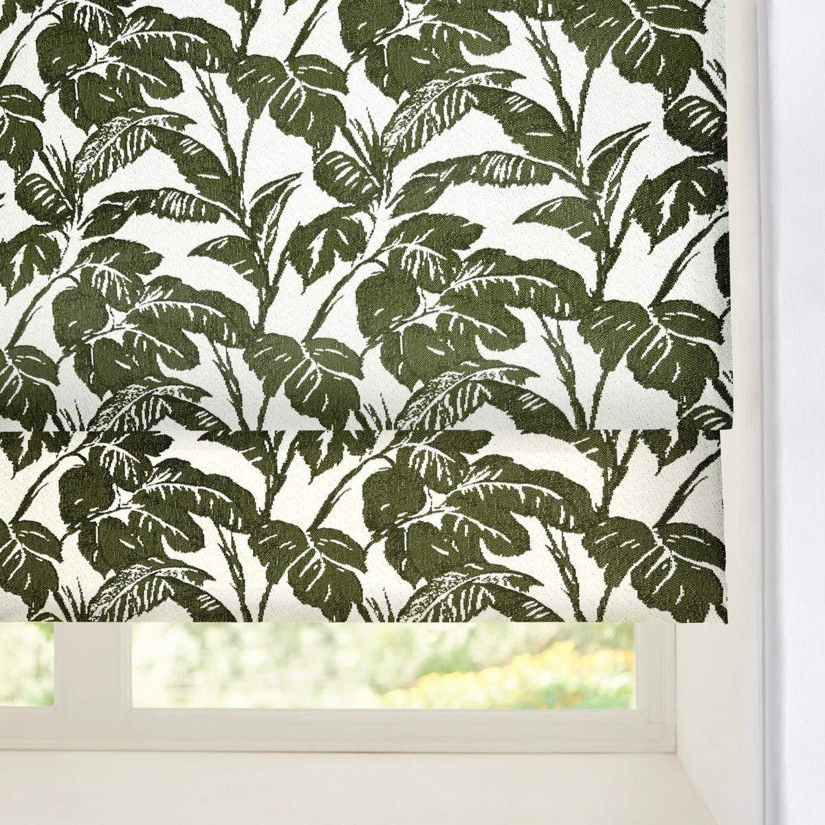 Eirlys Deep Green Tropical Leaves Jacquard Chenille Roman Shades: Image SL24149-2_scene_4 showcases the roman shade with vibrant deep green tropical leaves jacquard design, soft chenille fabric and stylish home scene display.