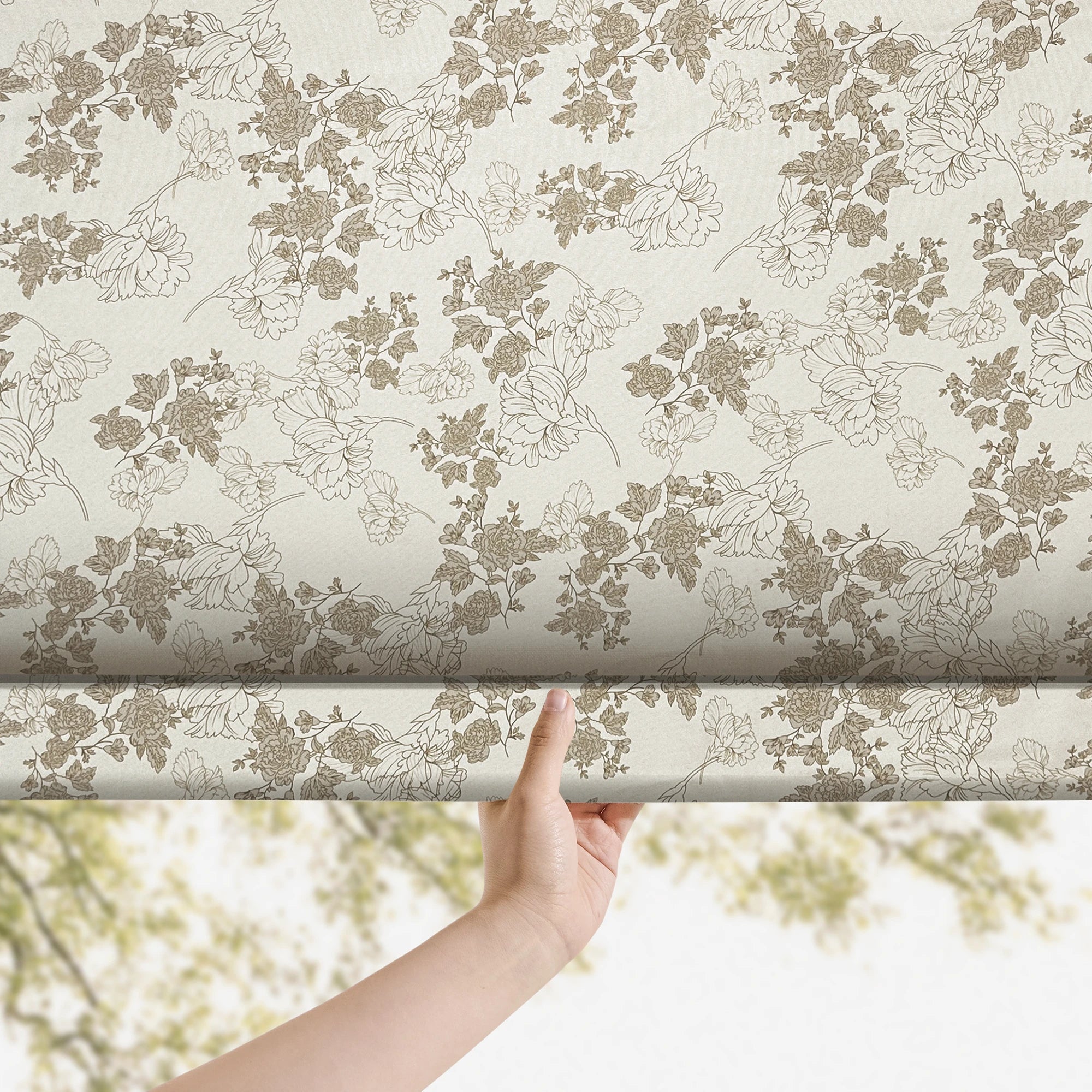 Lila Beige Rose Garden Floral Linen Textured Blackout Roman Shades: Image scene_3 showcases the roman shade with beautiful beige rose garden floral patterns, natural linen textured fabric, great blackout effect and elegant home scene display.