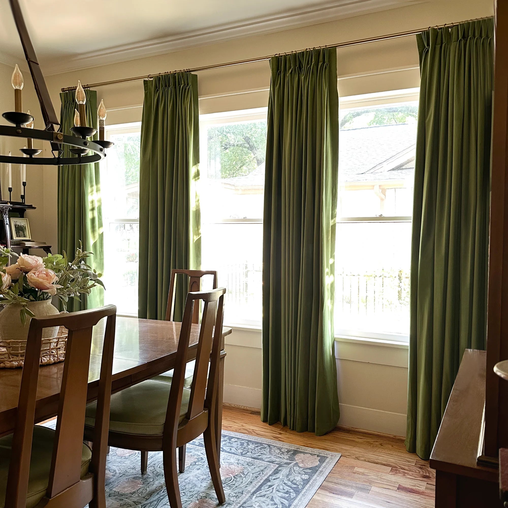 Liora velvet blackout curtains 658-3-3, luxurious custom drapes showcased to display the product's thick texture and excellent light-blocking effect
