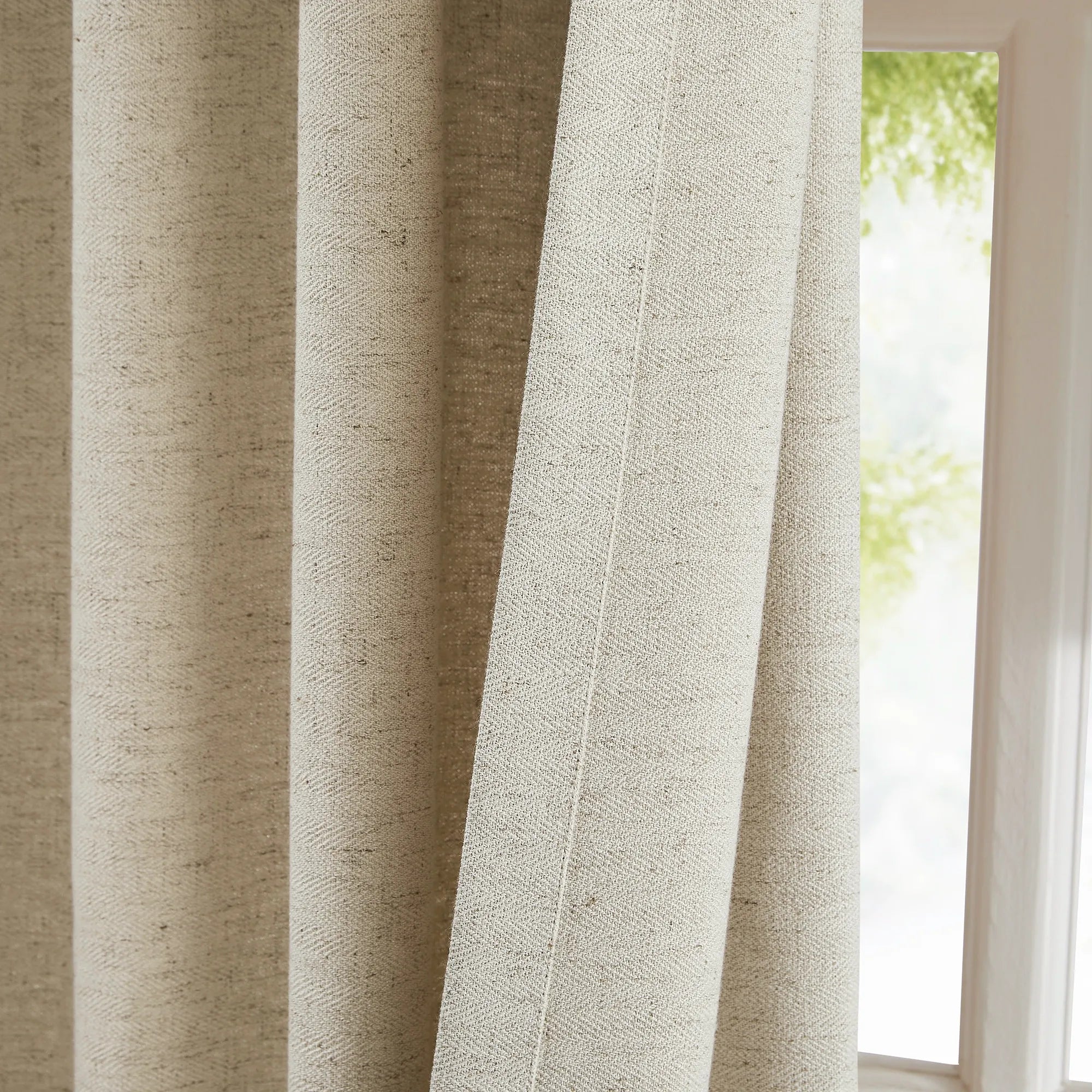 Liranne 958-11 linen cotton blend curtain, warm and elegant, front and back detail display