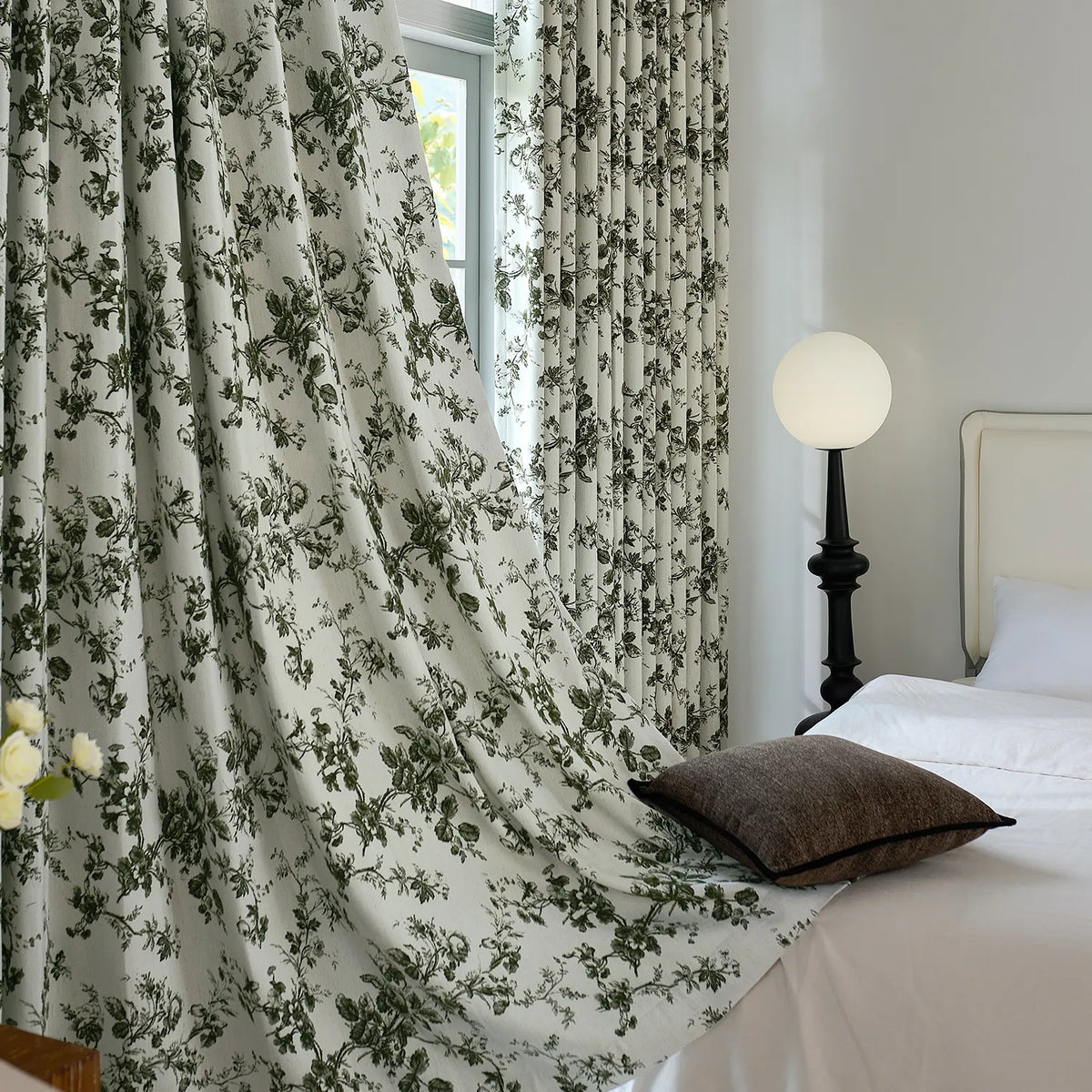 Lirienne 2025-21 linen drapes durable and exquisite detail display