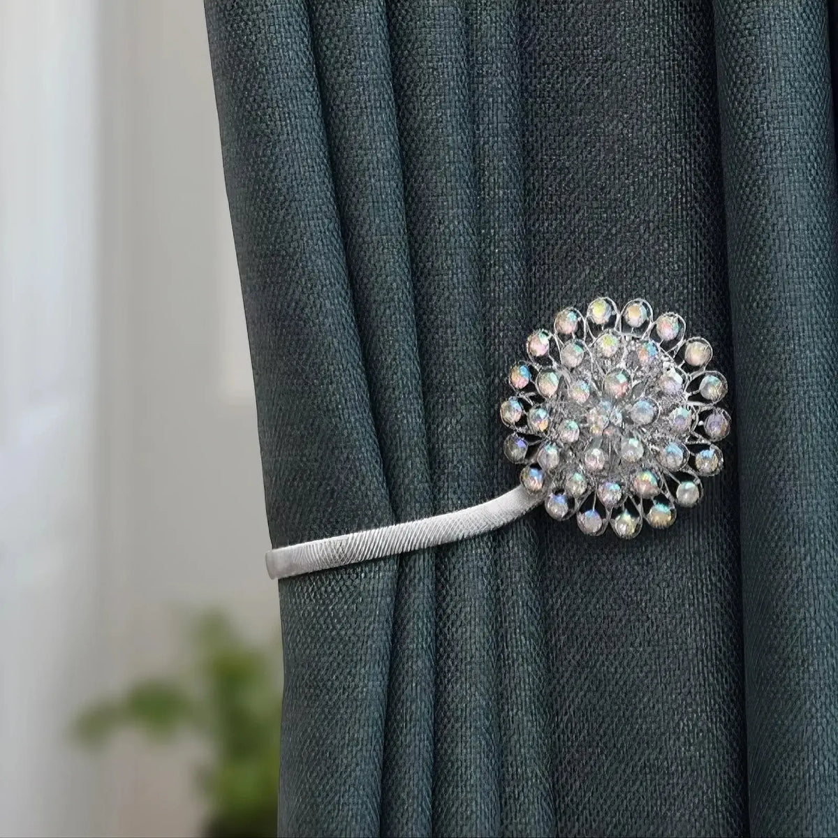 Magnetic Tiebacks for Curtains, elegant and minimalist