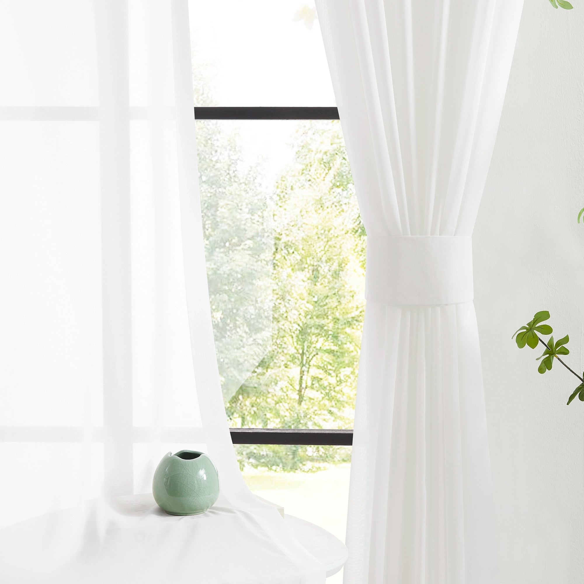 Mira 6320-1 solid sheer curtains, soft light diffusion, luxurious texture
