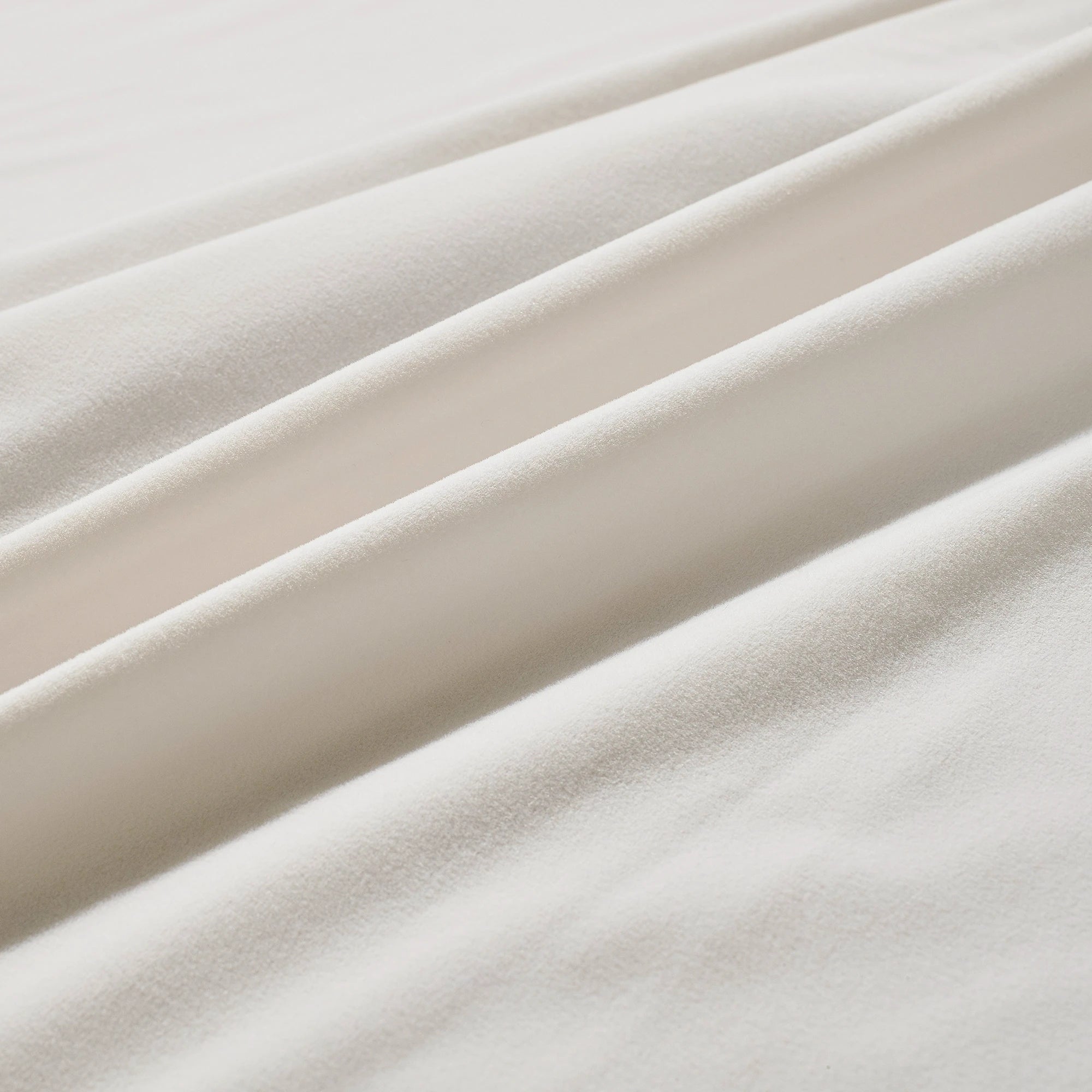 Selene Velvet Curtains for Room Darkening - Luxurious Drapes J803-1_detail_3 highlighting delicate velvet texture, fine stitching and premium fabric finish