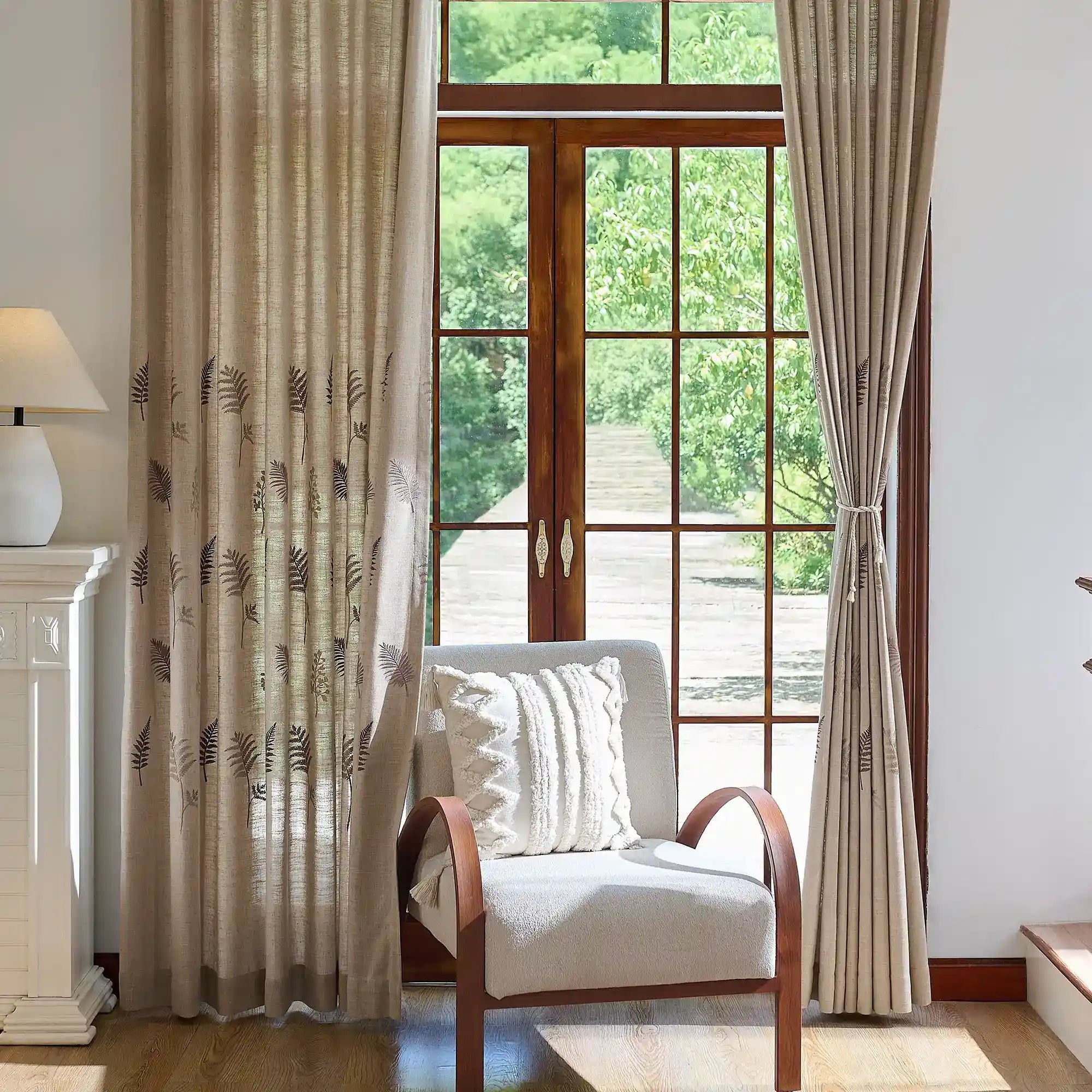 Valora XH115_M6 linen curtains , softly filtering sunlight