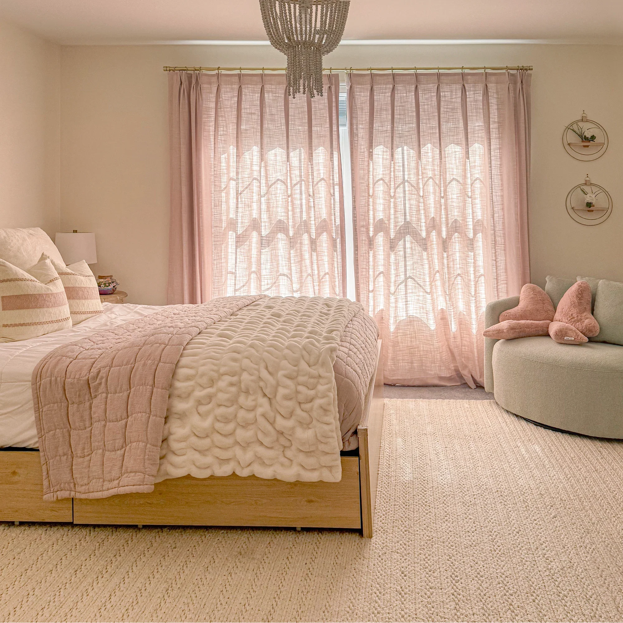 The Fascinating History of Curtains: From Ancient Civilizations to Modern Homes