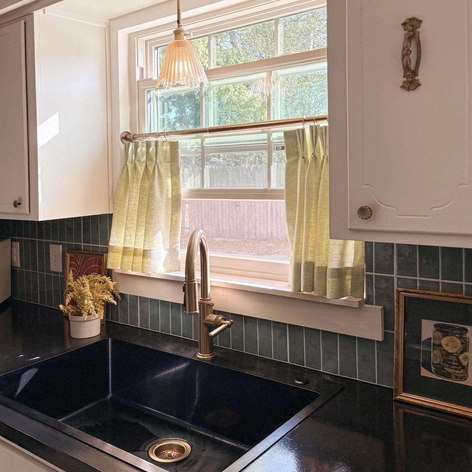 Amara Linen Café Curtains – Light Filtering Textured Kitchen Tier Panels